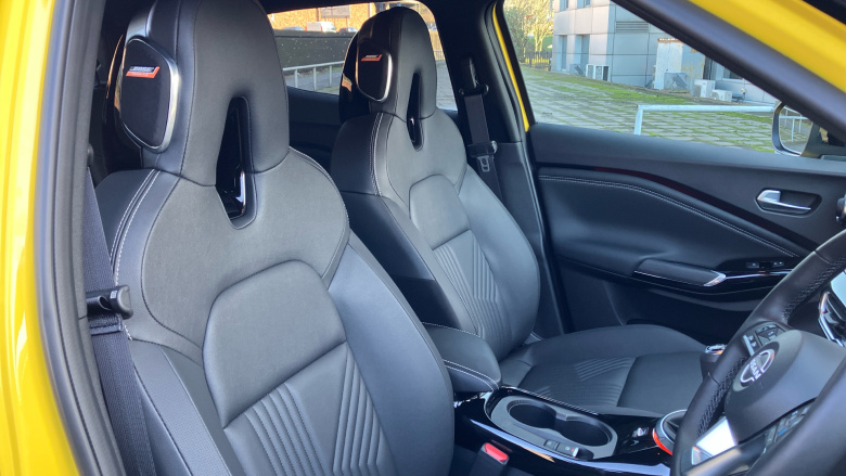 Nissan Juke 1.0 DiG-T Tekna 5dr Petrol Hatchback